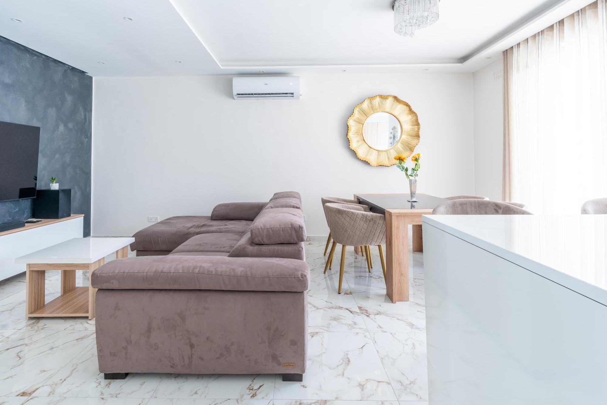 Modern & Luxurious Apartment - Prime Location San Pawl il-Baħar Zewnętrze zdjęcie