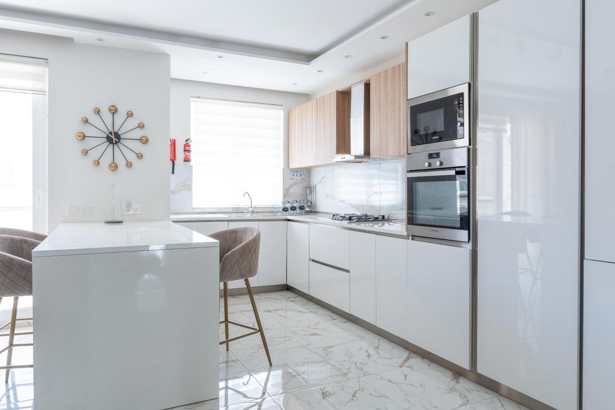 Modern & Luxurious Apartment - Prime Location San Pawl il-Baħar Zewnętrze zdjęcie