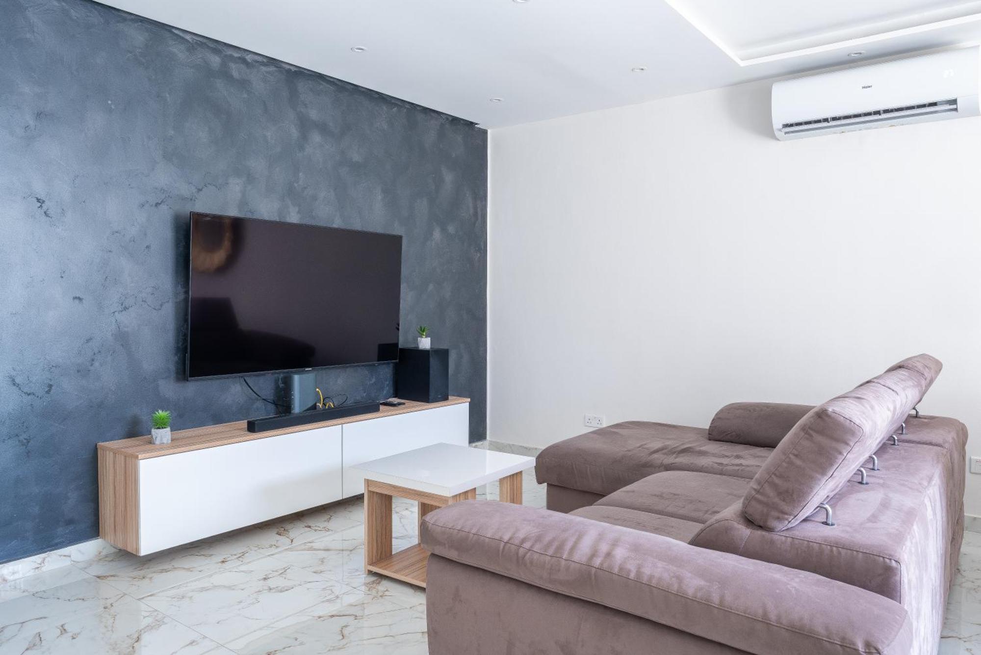 Modern & Luxurious Apartment - Prime Location San Pawl il-Baħar Zewnętrze zdjęcie